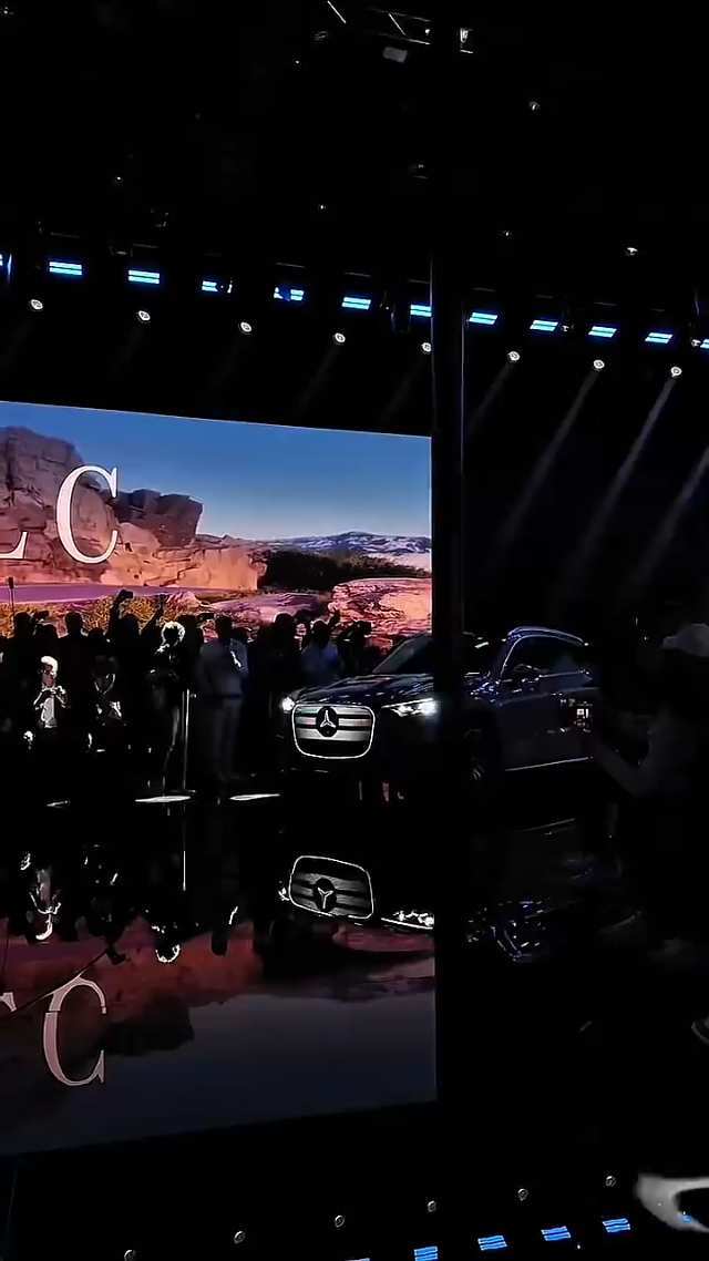 New-2026-Mercedes-Electric-GLC
